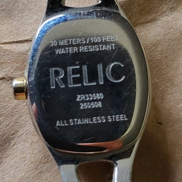 WOMANS RELIC BY FOSSIL WATCH - Picture 3 of 5